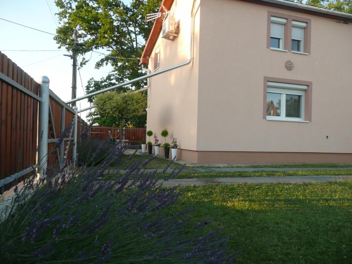 Levendula Vendégház Hajdúnánás Exterior foto